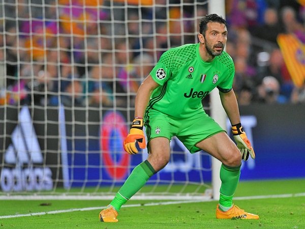 Berita Liga Champions: Buffon Ternyata Bersumpah Pensiun Usai Clean Sheet Dua Leg Kontra Barca