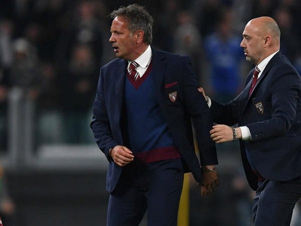 Berita Liga Italia: Mihajlovic dan Vialli Berdebat Soal Kartu Merah Acquah Kontra Juventus