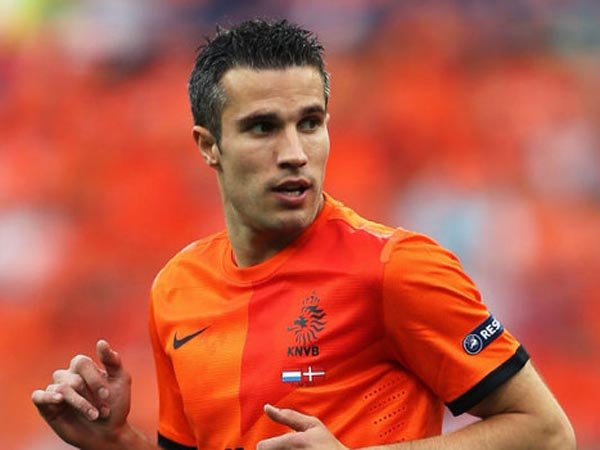 Berita Liga Belanda: Feyenoord Siap Tampung Jasa Robin van Persie