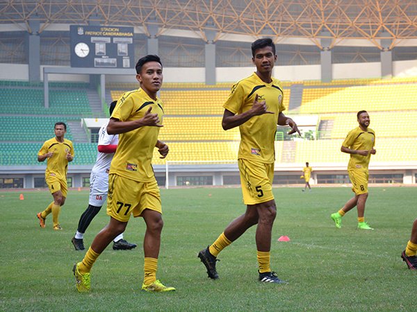 Berita Liga 1 Indonesia: Rahasia Semen Padang Untuk Menjaga Fisik Pemain Selama Ramadhan