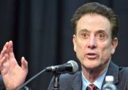 Berita Basket: NCAA Skors Pelatih Tim Louisville, Rick Pitino