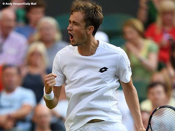 Hasil Wimbledon: Stan Wawrinka Tak Berkutik Di Hadapan Daniil Medvedev