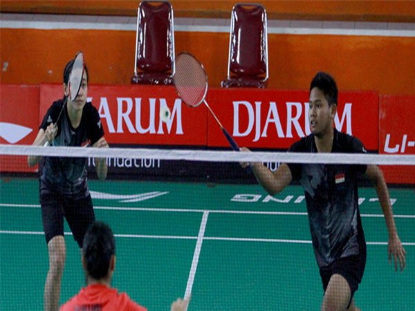 Berita Badminton: Irfan/Weni Lolos ke Final Djarum Sirnas Banten Open 2017