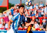 Berita Liga Inggris: Christopher Schindler Resmi Perpanjang Kontrak di Huddersfield Town