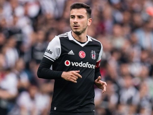 Berita Transfer: Arsenal Negosiasikan Kontrak Eks Penggawanya dengan Besiktas