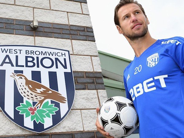 Berita Transfer: West Brom Pinjam Grzegorz Krychowiak dari Paris Saint Germain