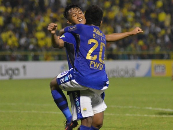 Berita Liga 1 Indonesia: Trio Rising Star Persib Dapat Beasiswa Untuk Kejar Gelar Sarjana