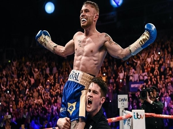 Berita Tinju: Carl Frampton Tunjuk Jamie Moore Sebagai Pelatih Barunya