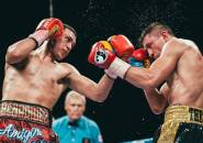 Benavidez Juara Dunia Termuda Dalam Sejarah Tinju, Usyk Pertahankan Gelar di Turnamen WBSS