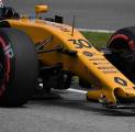 Jolyon Palmer Salahkan Verstappen Atas Tabrakan Saat Sesi FP3