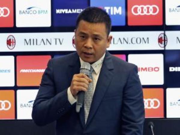 Yonghong Li Ingin Jual 25% Saham AC Milan