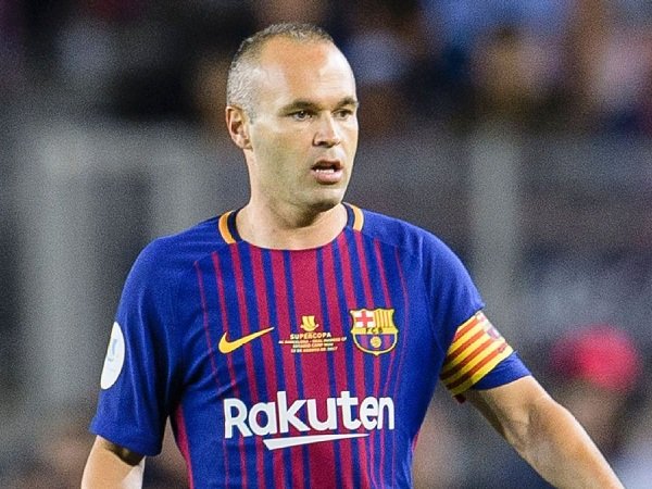 Andres Iniesta Resmi Diikat Barcelona dengan Kontrak Seumur Hidup