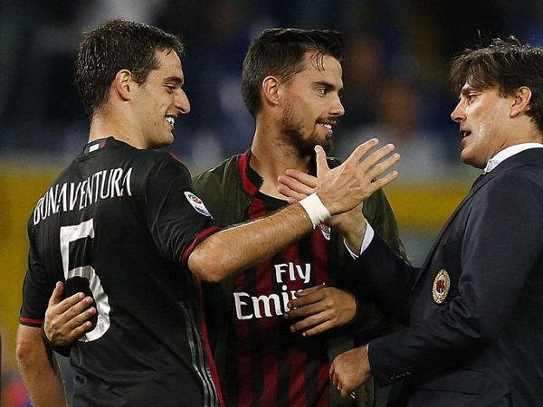 Kritik Kebijakan Transfer, Legenda Sarankan Milan Turunkan Dua Bintang Ini Dalam Derby