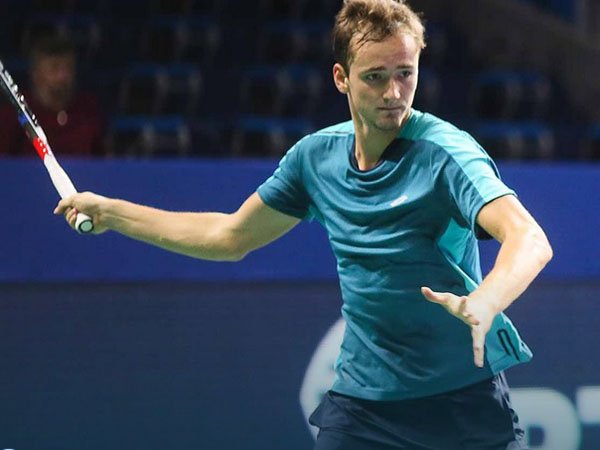 Daniil Medvedev Kandaskan Rekan Senegaranya Di Kremlin Cup