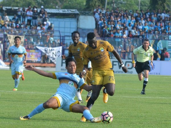 Persib Akui Kalah di Duel 'Final' Kontra Persela