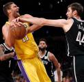 Brook Lopez bawa Los Angeles Lakers menang atas Brooklyn Nets