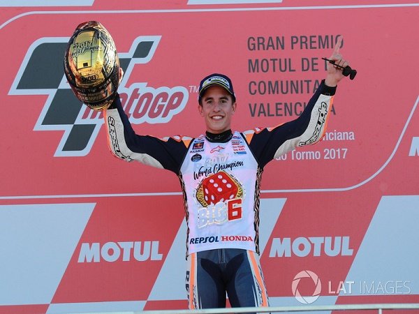 Stress Hadapi Persaingan MotoGP 2017 Membuat Rambut Marquez Rontok