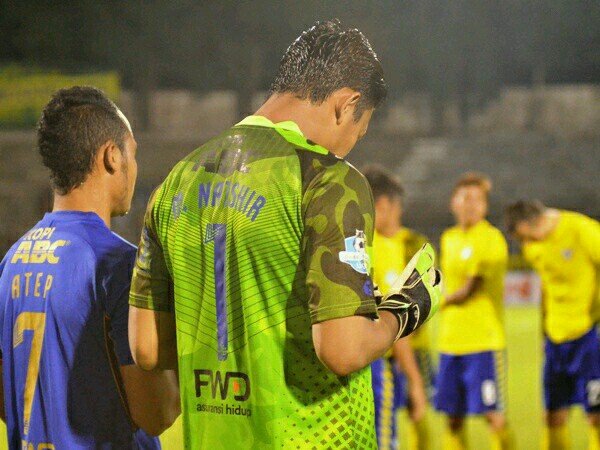 Kesabaran Jadi Resep Deden Natshir Curi Pos Kiper Utama Persib