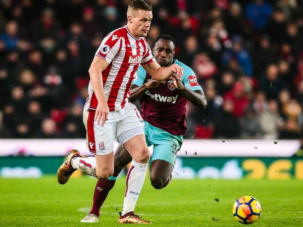 Dipermalukan West Ham, Ryan Shawcross Ingin Stoke City Berbenah