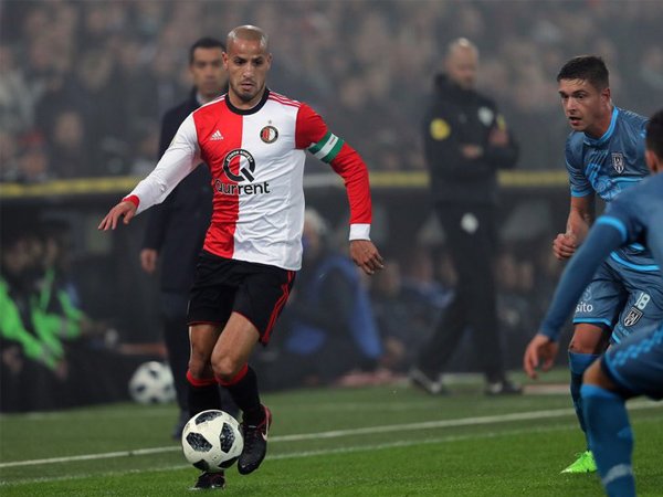 Giovanni Van Bronckhorst Pusing, Feyenoord Terancam Kehilangan Enam Pemain