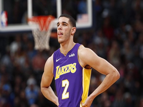 Alami Cedera Bahu, Lonzo Ball Absen Saat Lakers Jumpa Timberwolves di Malam Natal