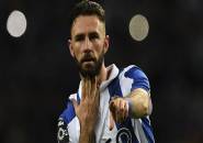 Cagliari Siap Rekrut Miguel Layun dari Porto