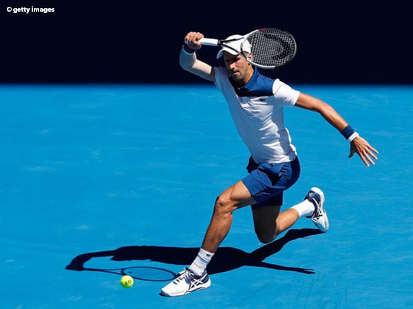 Hasil Australian Open: Kesampingkan Kekhawatiran Tentang Cedera, Novak Djokovic Lalui Laga Pembuka