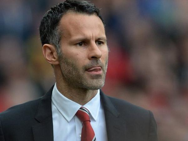 Ayah Giggs Tak Bangga Meski Putranya Jadi Pelatih Wales