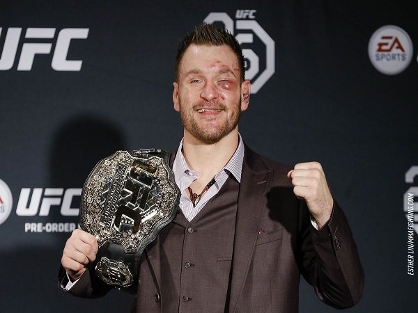 Miocic Klaim sebagai Petarung Kelas Berat Terbaik di UFC