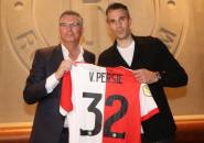 Resmi! Robin Van Persie Kembali Berseragam Feyenoord