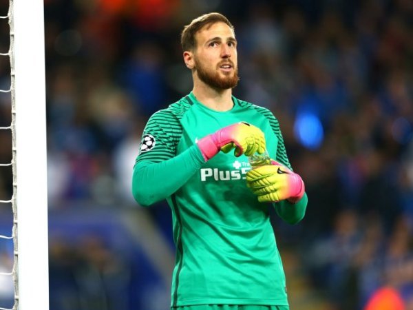 Jika Serius Ingin Menangkan Copa Del Rey, Simeone Harus Mainkan Oblak