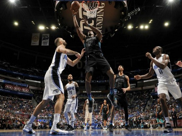 Charlotte Hornets Pecundangi Tuan Rumah Orlando Magic