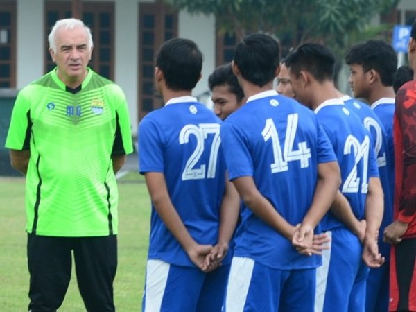 Gelar "Game Internal", Ini Evaluasi Pelatih Persib