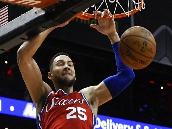 Ben Simmons Triple-Double, 76ers Tumbangkan Hawks