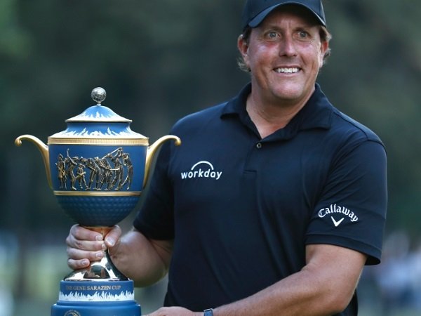 Mickelson Akui Harus Perbaiki Performa Jelang The Masters