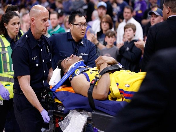 Patrick McCaw Alami Cedera Punggung Mengerikan