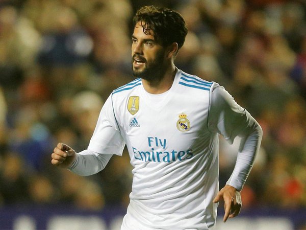 Disia-siakan Real Madrid, Paris Saint-Germain Buka Peluang Datangkan Isco Musim Depan