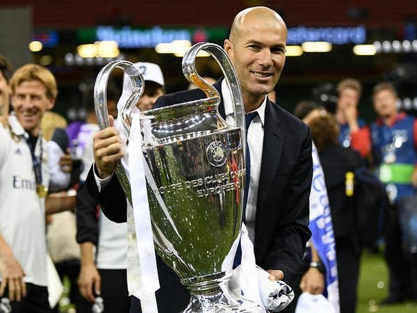 Zidane Peringatkan Real Madrid Tentang Kemenangan di Cardiff Atas Juventus