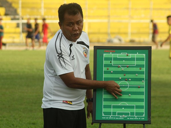 Pelatih Papan Atas Sumbar Ikut Kursus Lisensi Pro AFC