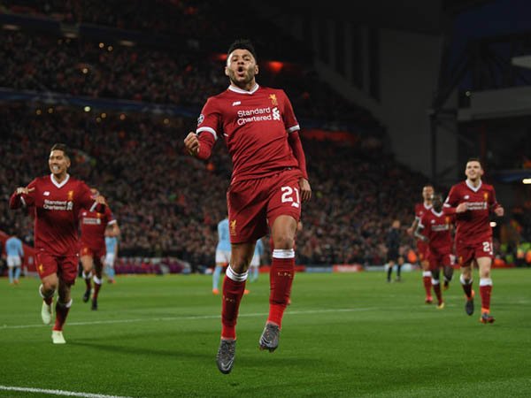 Rio Ferdinand Komentari Level Performa Alex Oxlade-Chamberlain