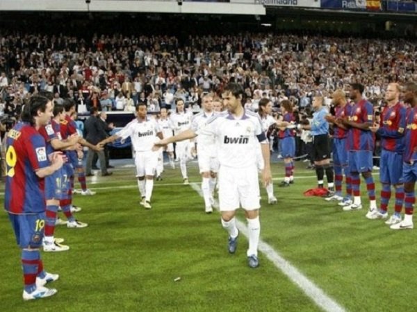 Zidane Tak Ingin Real Madrid Berikan Guard of Honour pada Barcelona Jika Juara La Liga