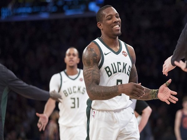 Milwaukee Bucks Permalukan New York Knicks