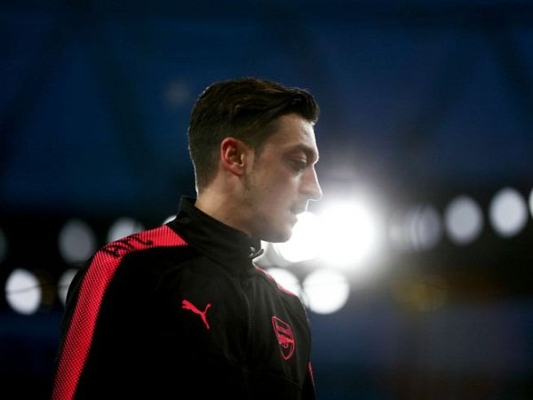 Wenger Beberkan Alasan Utama Cadangkan Ozil Lawan Southampton