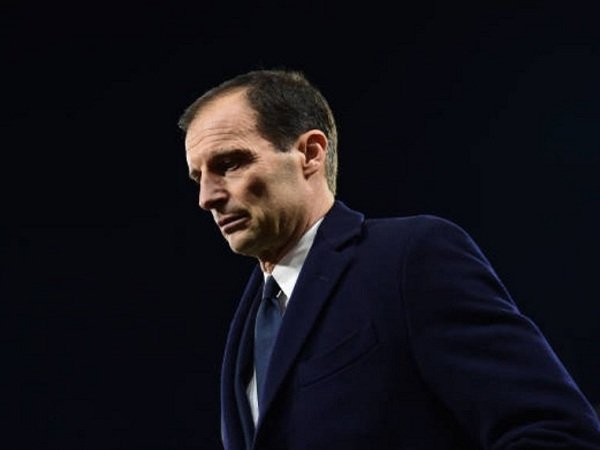 Massimiliano Allegri Merasa Juventus Didzalimi oleh Wasit