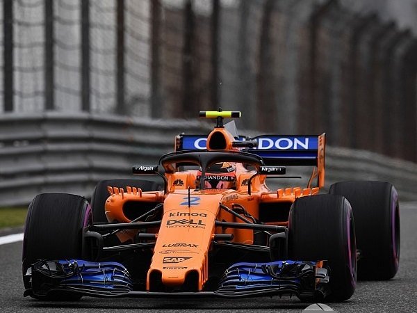 McLaren Didenda Atas Insiden Pitstop Stoffel Vandoorne di FP2