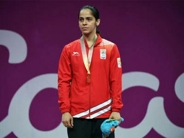 Saina Nehwal Persembahan Medali Emas untuk Sang Ayah