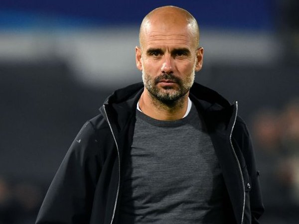 Sukses Poles City Musim ini, Manajemen Klub Siapkan Kontrak Baru Bagi Pep Guardiola