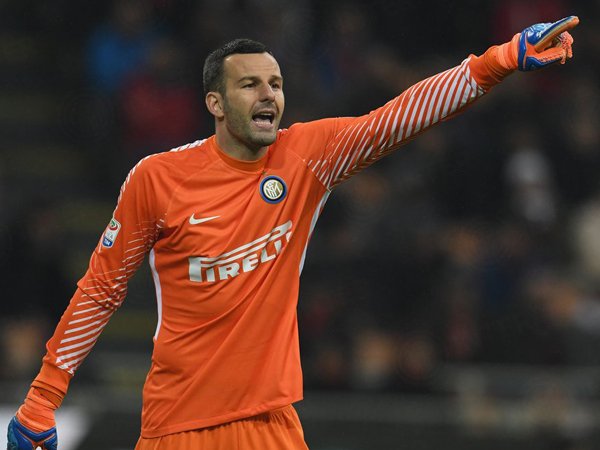 Kemenangan Besar Inter Milan Warnai Penampilan ke-400 Samir Handanovic