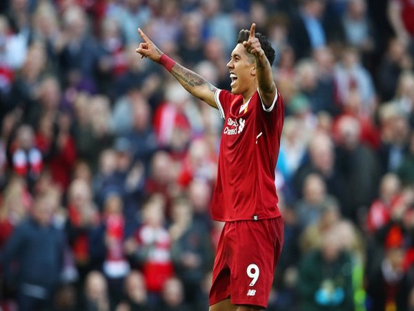 Legenda Arsenal Sebut Firmino Sebagai Pahlawan Tanpa Tanda Jasa