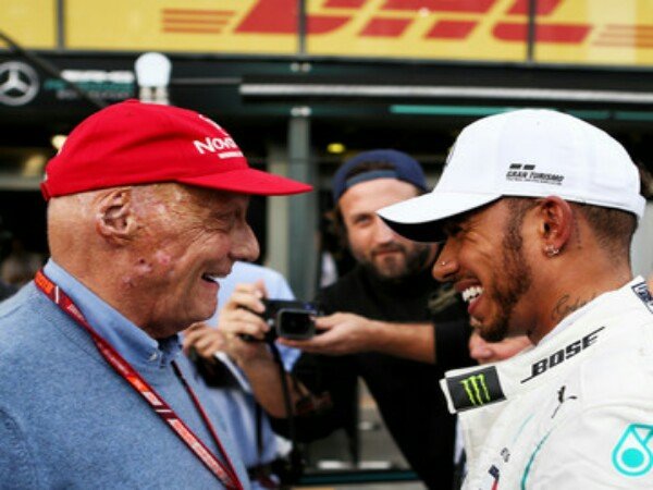 Niki Lauda: Lewis Hamilton Akan Tetap Jadi Pebalap Mercedes